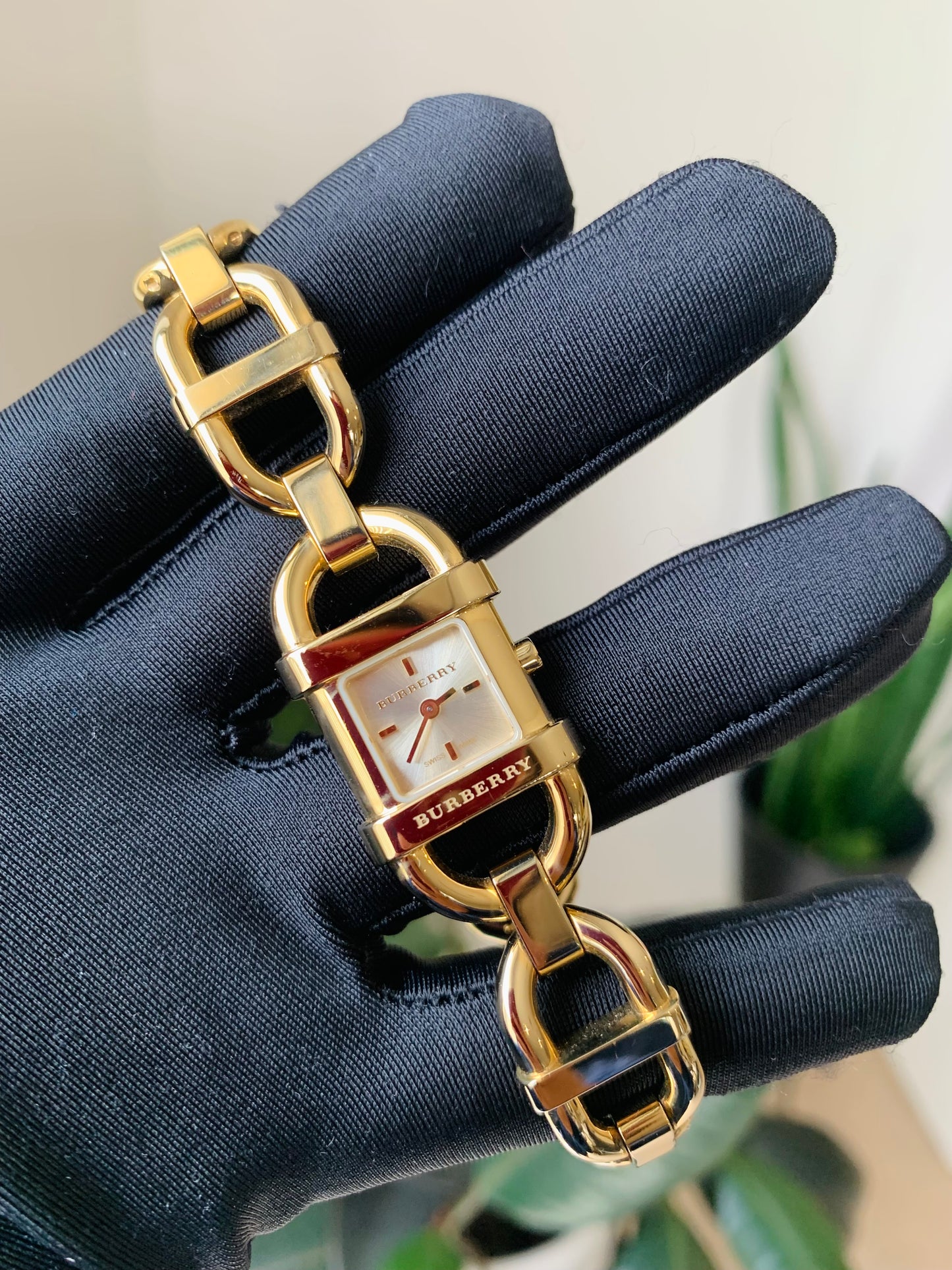 Burberry Gold Watch (Preowned)