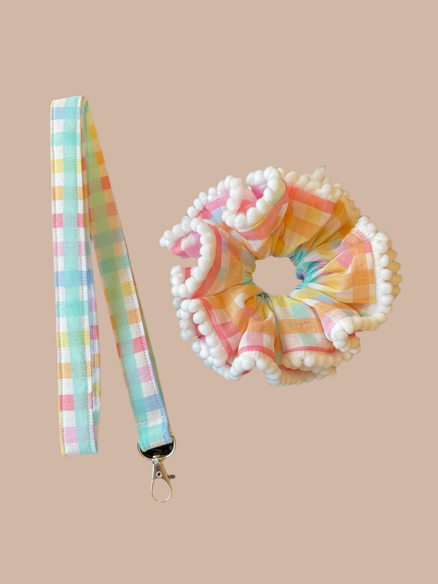 Lanyard & Scrunchies Set