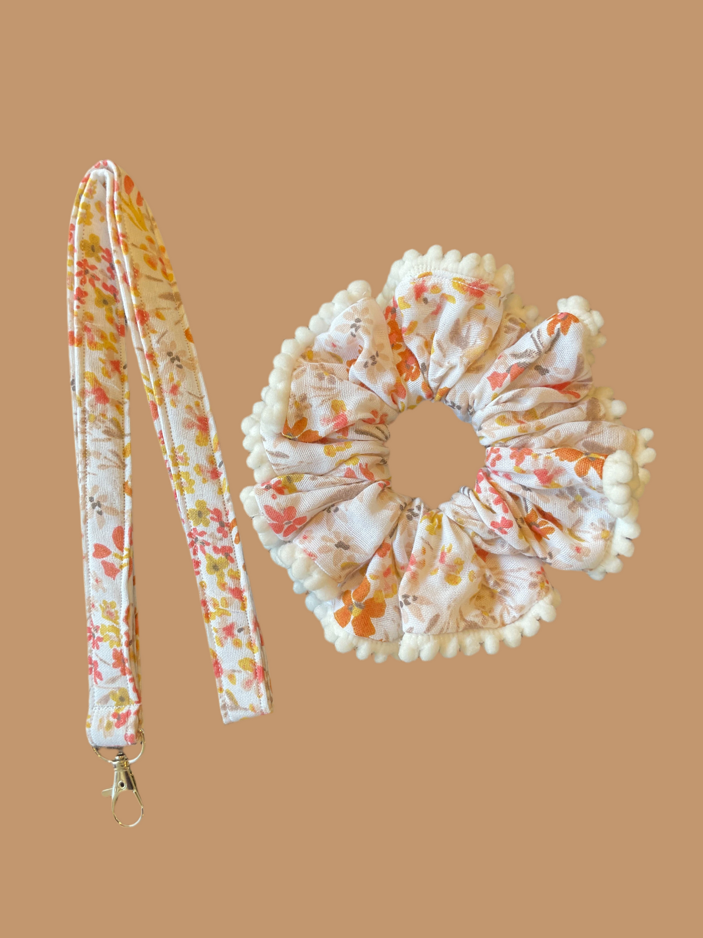 Lanyard & Scrunchies Set